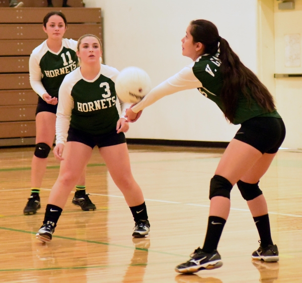 Volleyball: Beatty girls ready for league | Pahrump Valley Times