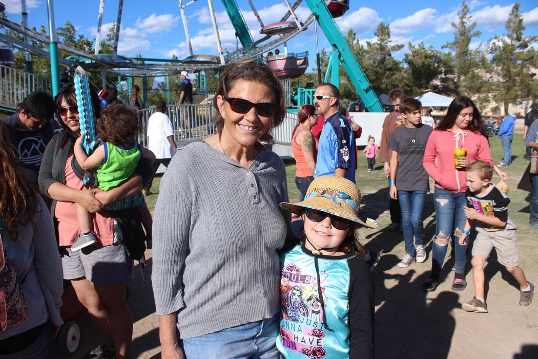 Jeffrey Meehan/Pahrump Valley Times 
Pahrump resident Donna Cooper (left) stands with her great granddaughter Summer (right) at Pahrump's 2017 Fall Festival celebration on Sept. 23, 2017. Cooper w ...