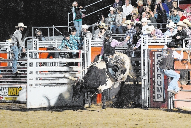 Festival rodeo draws huge crowds | Pahrump Valley Times