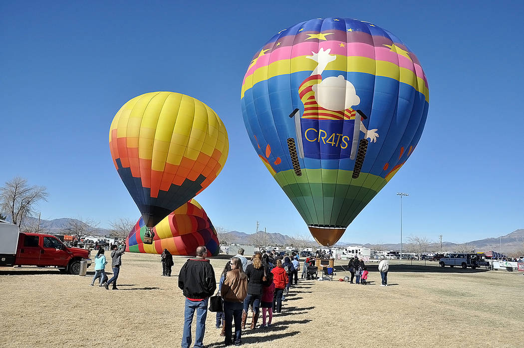 Weather deflates Pahrump balloon festival attendance | Pahrump Valley Times