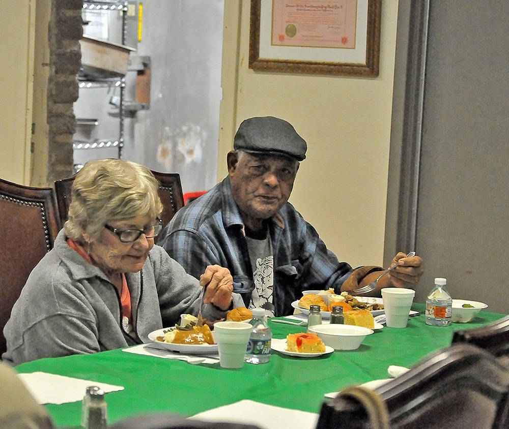 Veterans Treated To Free Turkey Dinner In Pahrump Pahrump Valley Times