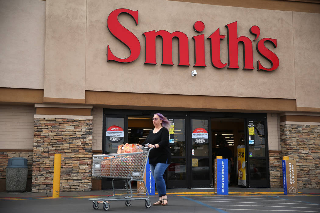 The Smith's grocery store at 850 S Rancho Dr, in Las Vegas, Friday, March 1, 2019. Smith’s grocery stores will stop accepting Visa credit cards in Nevada. (Erik Verduzco/Las Vegas Review-Jo ...