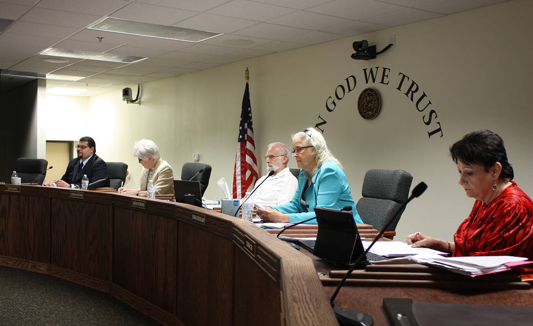 Robin Hebrock/Pahrump Valley Times The Nye County Commission voted 5-0 to continue a lease agre ...