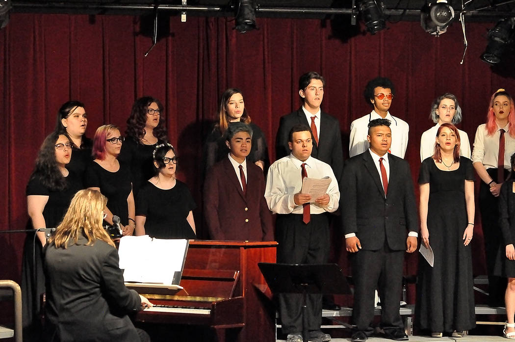 Horace Langford Jr./Pahrump Valley Times Students sing Mark Pattersons "The Garden of Music" at ...