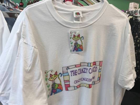 Jeffrey Meehan/Pahrump Valley Times The Crazy Calico, a new consignment store in Pahrump, sells ...