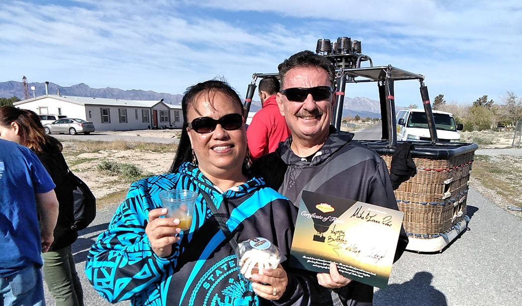 Selwyn Harris/Pahrump Valley Times Passengers Irene and Michael Pavao from Maui, Hawaii, at fir ...