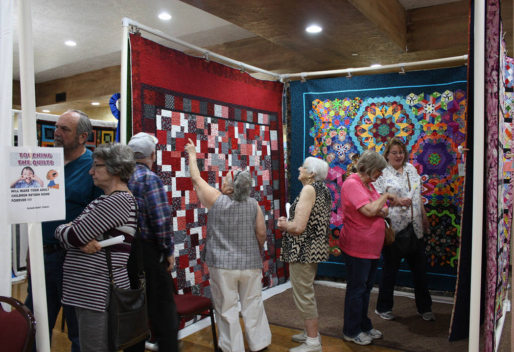 Robin Hebrock/Pahrump Valley Times The crowds at the Pins and Needles Quilt Show were thick thr ...