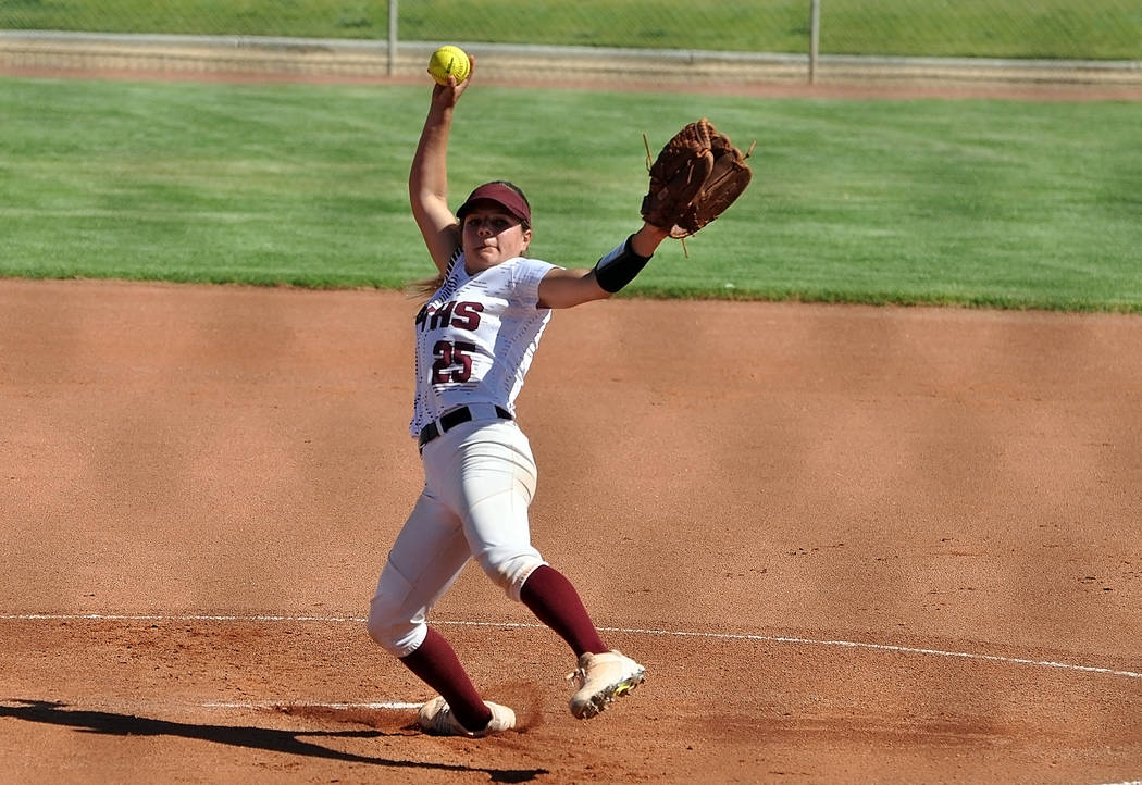 Horace Langford Jr./Pahrump Valley Times Natalie Waugh-Magana pitches during Pahrump Valley's ...