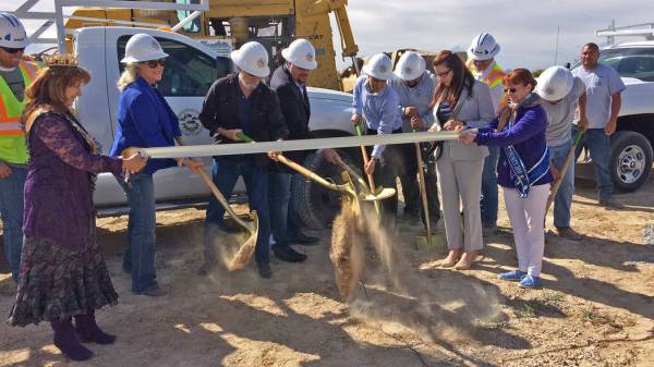 Robin Hebrock/Pahrump Valley Times The ceremonial turning of the dirt at the Kellogg Park groun ...