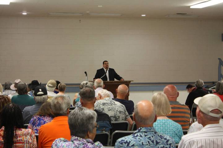 Robin Hebrock/Pahrump Valley Times Nye County Commissioner Leo Blundo addresses a crowd of appr ...