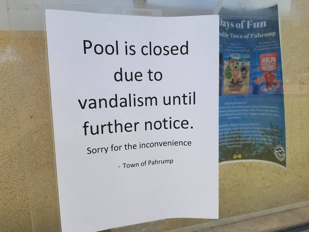 David Jacobs/Pahrump Valley Times This flyer announcing the pool's closure was posted on July 4 ...