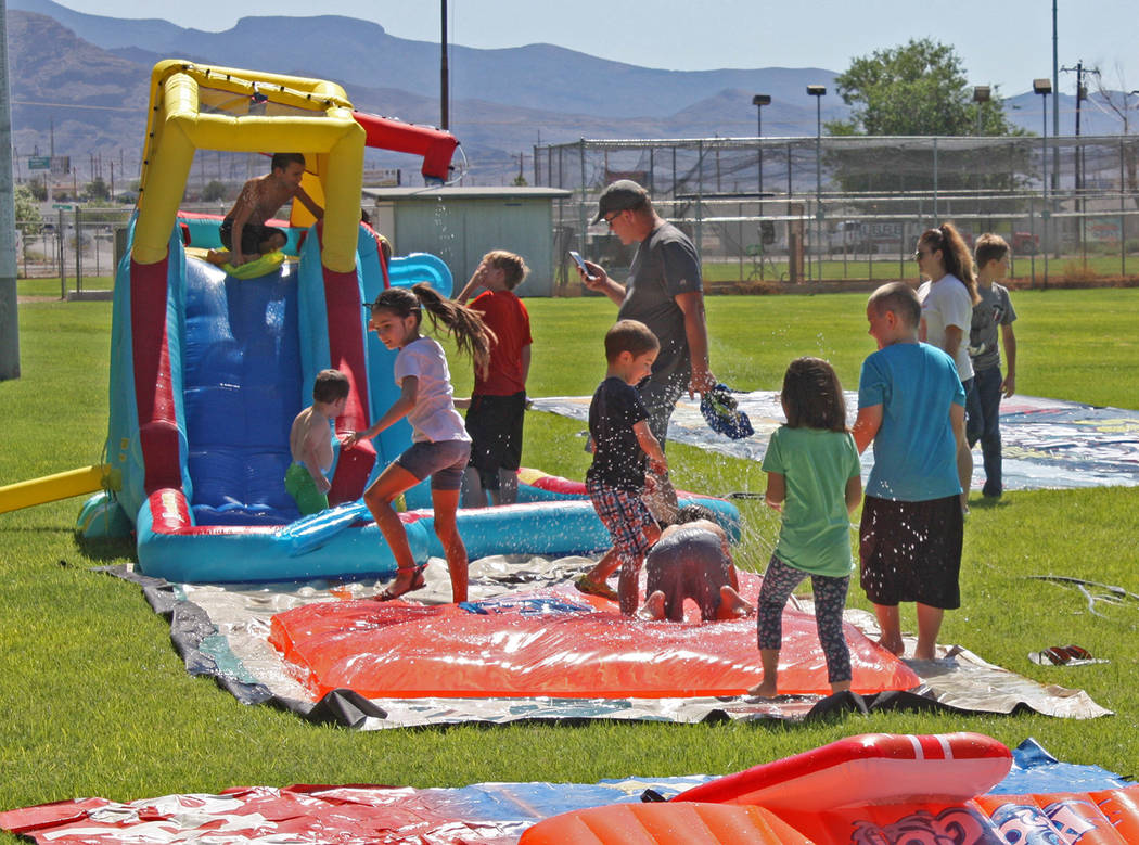 Robin Hebrock/Pahrump Valley Times With temperatures soaring in the Pahrump Valley during the P ...
