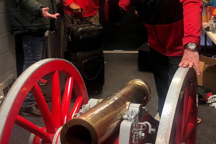 Ed Graney/Las Vegas Review-Journal UNLV football head coach Tony Sanchez holds up three fingers ...