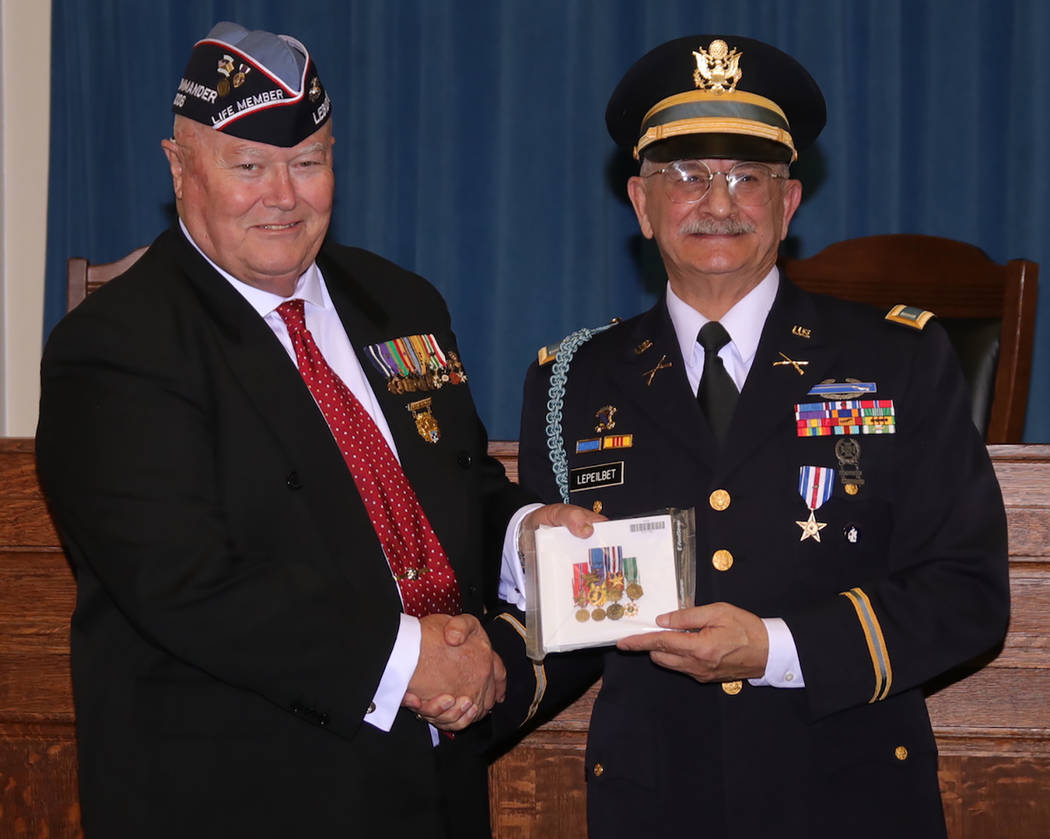Steve Ranson/Nevada News Group George Malone, left, national commander of the Legion of Honor, ...