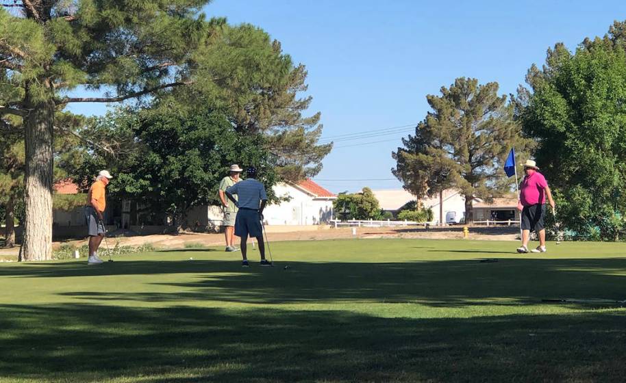 Lakeview Executive Golf Course opens new putting green Pahrump Valley