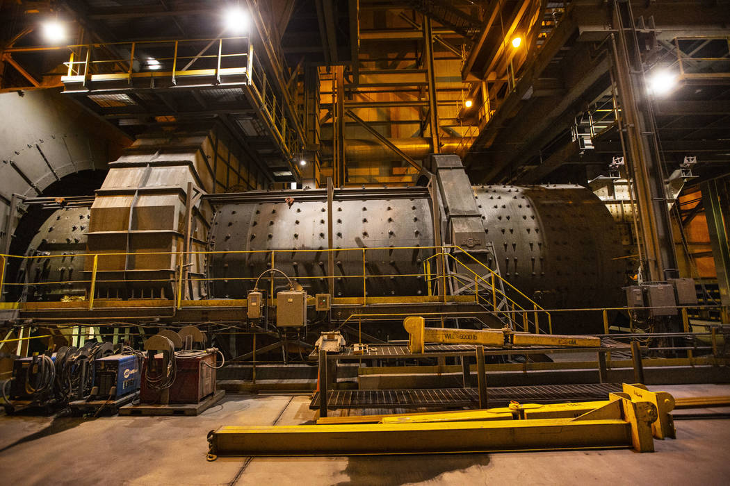 A view of a 10,000 horsepower wraparound motor on one of two dry grinding double rotator mills ...