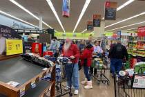 Jeffrey Meehan/Pahrump Valley Times Lines at Albertsons in Pahrump on Friday, March 13.