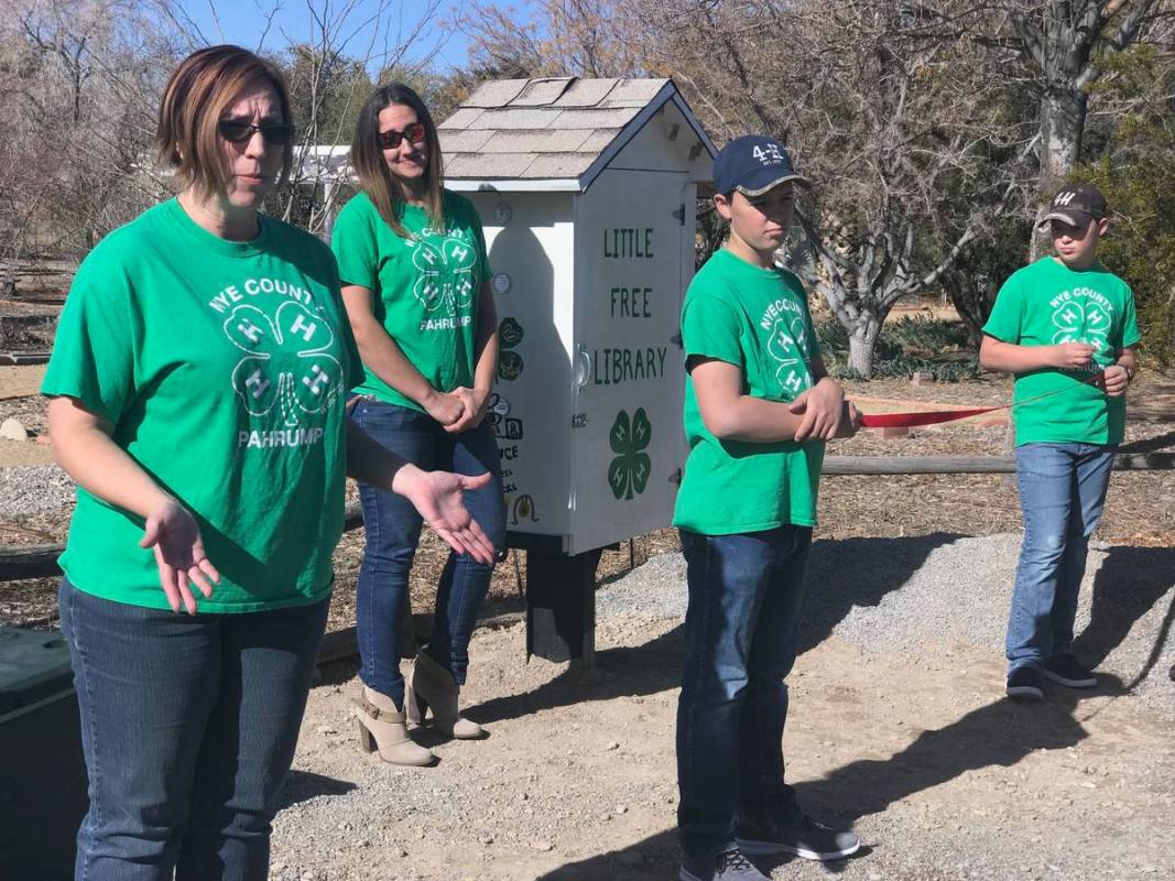 Jeffrey Meehan/Pahrump Valley Times Pahrump 4-H's Little Free Library, where people can exchang ...