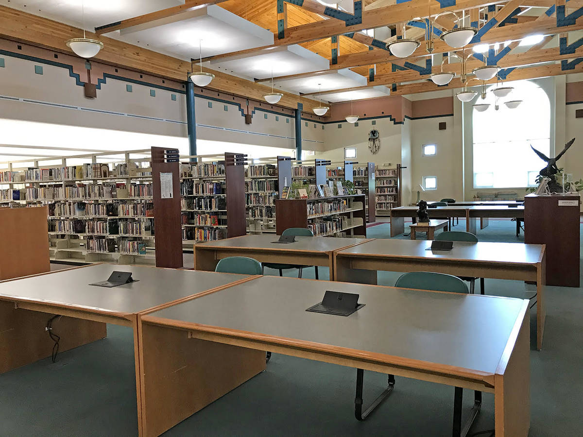 Robin Hebrock/Pahrump Valley Times The large desks in the center of the bookshelves have had ch ...