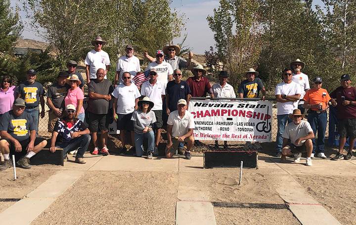 Tom Rysinski/Pahrump Valley Times Participants in the Nevada State Horseshoe Pitchers Associati ...