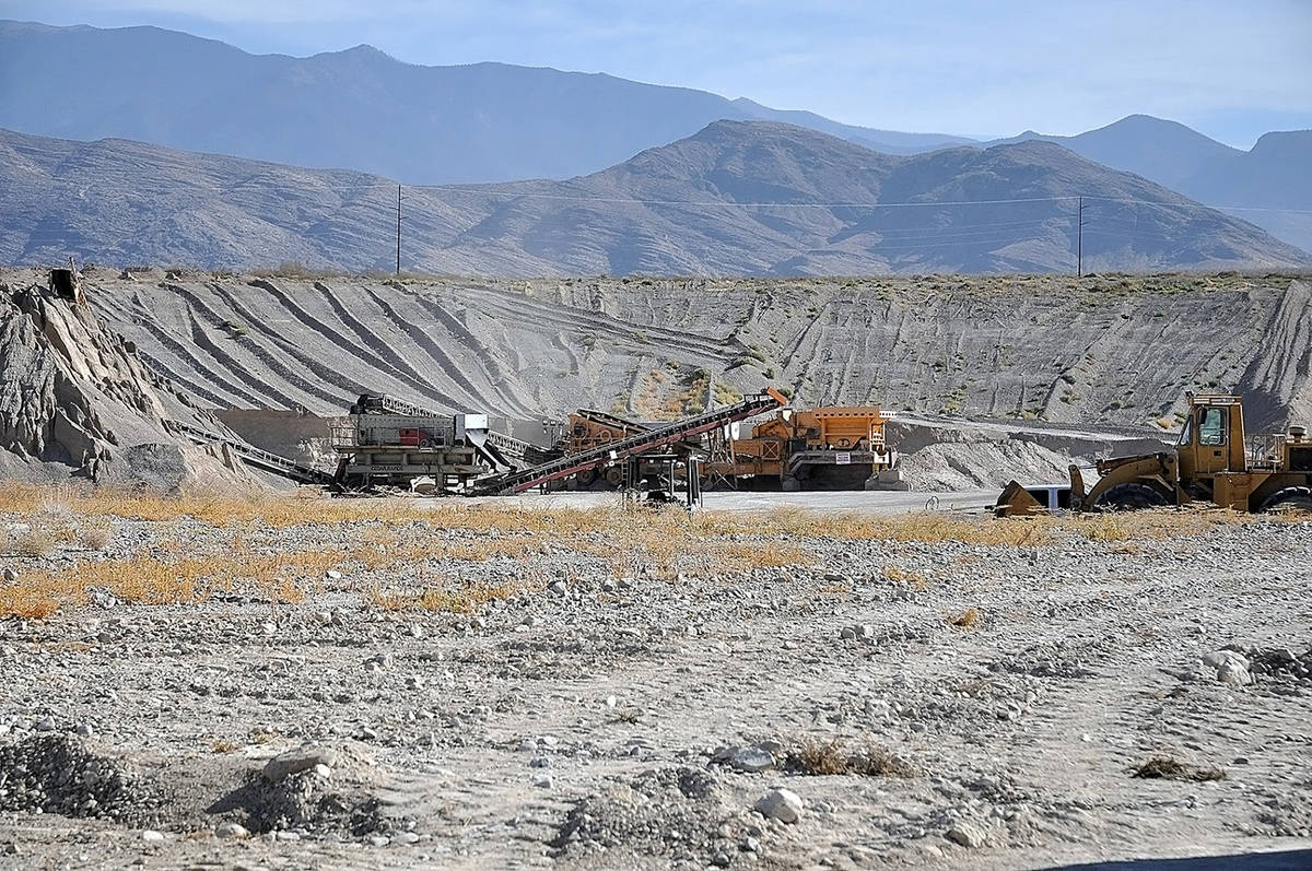 Horace Langford Jr./Pahrump Valley Times A view of the Gamebird Pit, a sand and gravel mine op ...