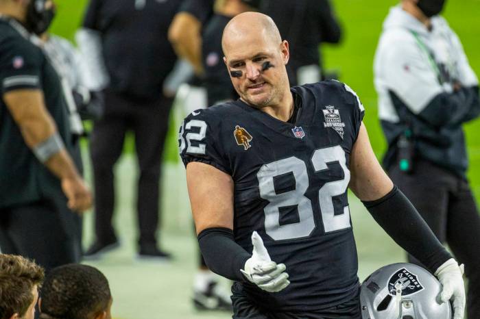 Raiders' Jason Witten makes impact in fight against domestic