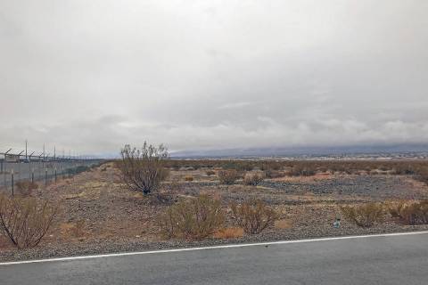 Robin Hebrock/Pahrump Valley Times The bare land adjacent to the Nye County Sheriff's Office's ...
