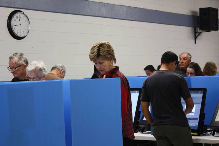 Robin Hebrock/Pahrump Valley Times Looks of deep concentration were evident on the faces of man ...