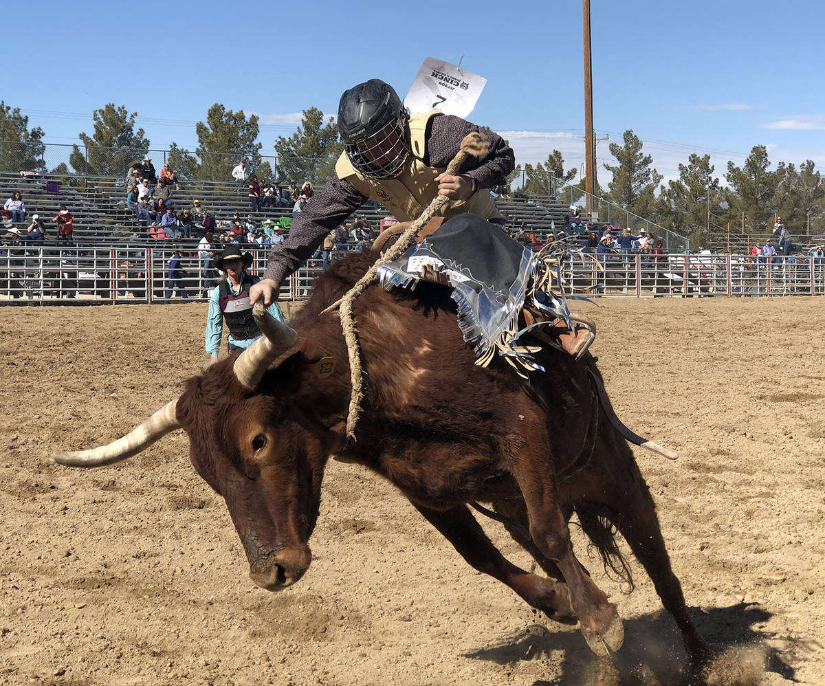 Tom Rysinski/Pahrump Valley Times Jace Jepson nears the end of his effort in junior high saddle ...