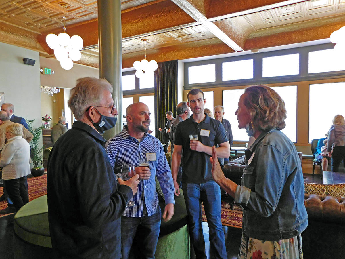 Robin Hebrock/Pahrump Valley Times Nancy Cline, at right, speaks with guests at the Belvada Hot ...