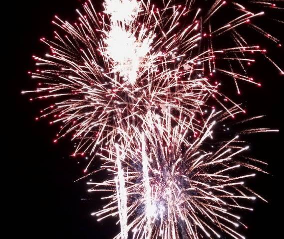 Charlotte Uyeno/Pahrump Valley Times The local fireworks spectacular was once again put on by l ...