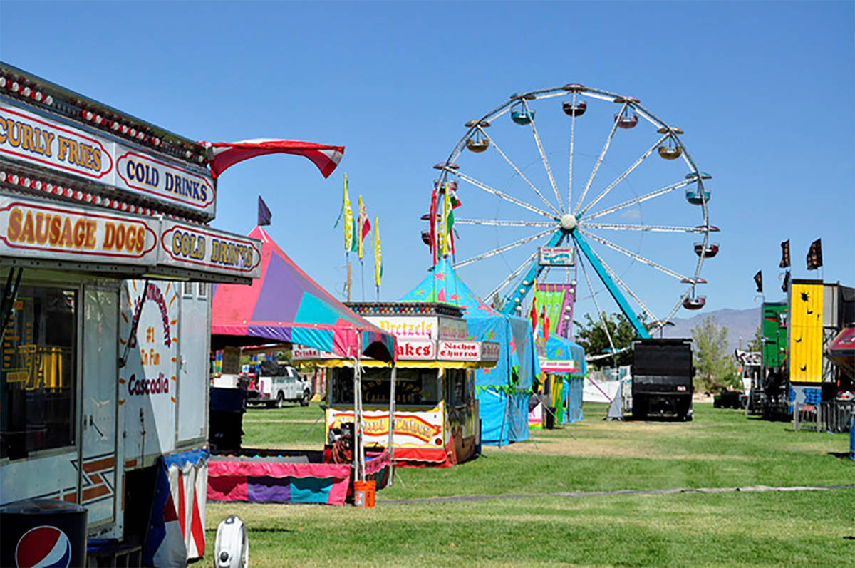Selwyn Harris/Pahrump Valley Times This file photo shows the set up of the Pahrump Fall Festiv ...