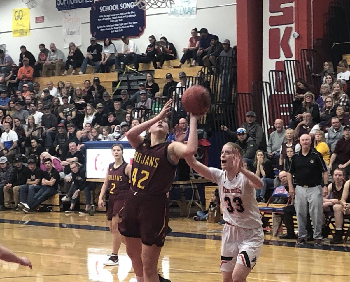 Jason Orts/Las Vegas Review-Journal Kathryn Daffer goes up for a shot against Fernley in Pahrum ...