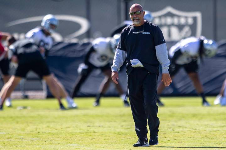 Heidi Fang/Las Vegas Review-Journal Raiders interim head coach Rich Bisaccia walks the field du ...