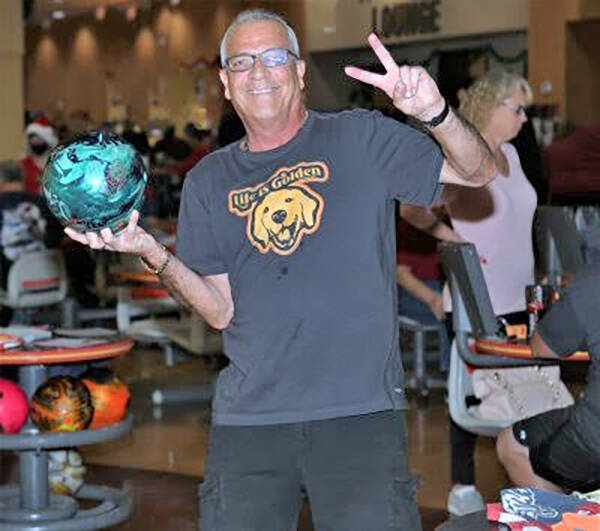 Randy Gulley/Special to the Pahrump Valley Times A bowler pauses for a moment to flash a peace ...