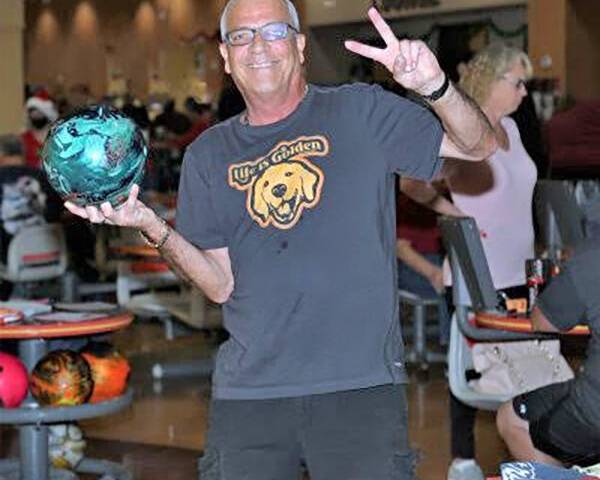 Randy Gulley/Special to the Pahrump Valley Times A bowler pauses for a moment to flash a peace ...