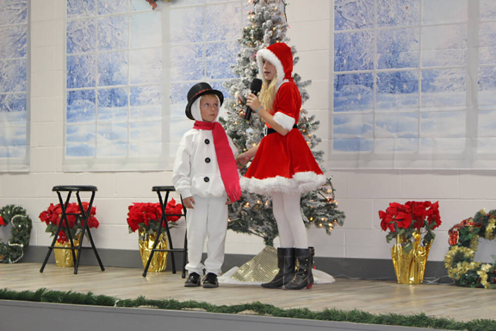 Robin Hebrock/Pahrump Valley Times Avery Sampson and Radley Smith perform "Snowman" at the Chri ...