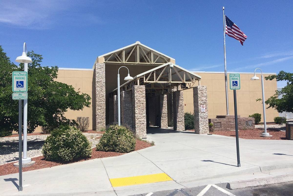 Robin Hebrock/Pahrump Valley Times The Ian Deutch Government Complex is located at 1520 E. Basi ...