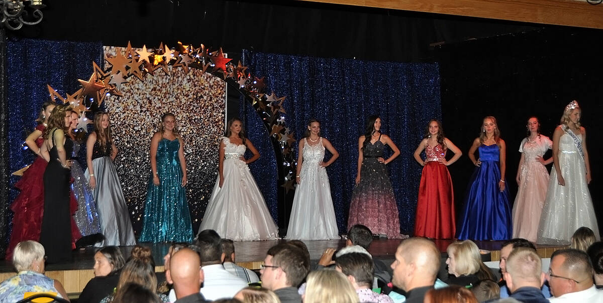(Horace Langford Jr./Pahrump Valley Times) Contestants await the judges results at the Miss Pah ...
