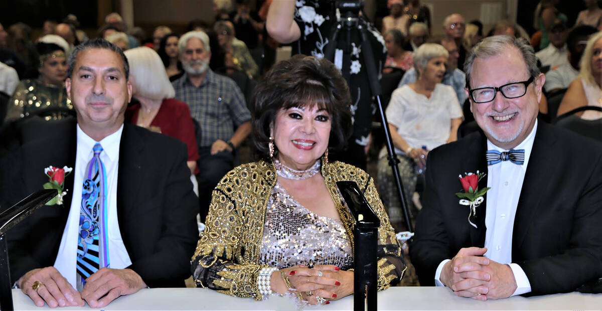 Randy Gulley/Special to the Pahrump Valley Times From left to right are judges Bruce Jabbour, S ...