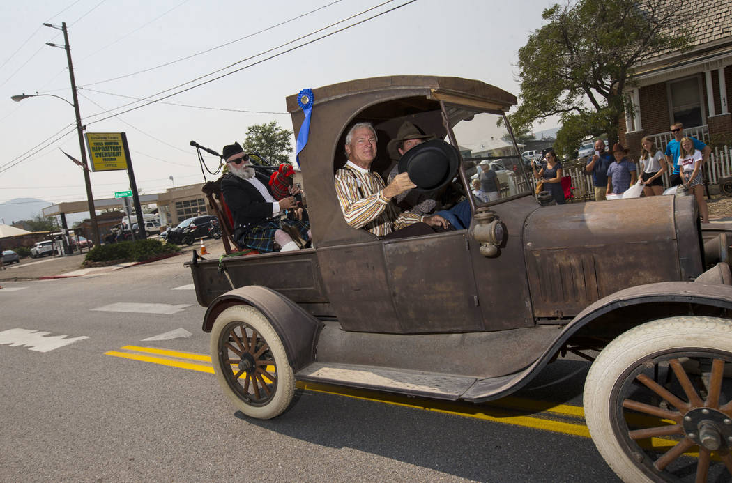 Chase Stevens/Special to the Times-Bonanza John Ekman, parade grand marshall and Goldfield Hist ...