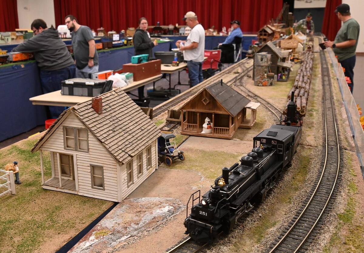 Richard Stephens/Special to the Pahrump Valley Times Model Train clubs from Pahrump and Las Veg ...