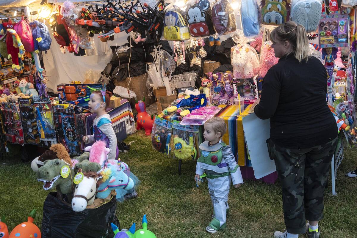 Richard Stephens/Special to the Pahrump Valley Times Visitors enjoyed the many vendors that fil ...