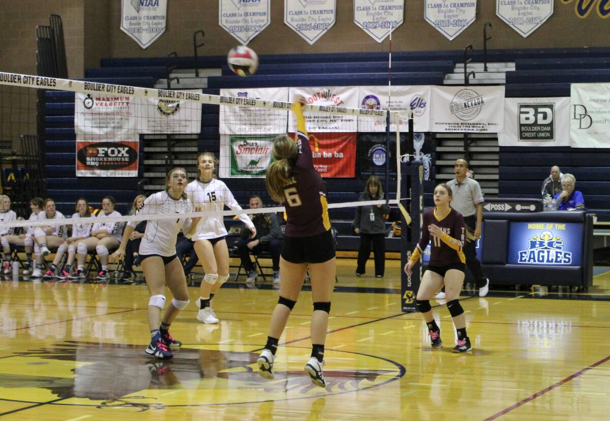 Danny Smyth/Pahrump Valley Times Junior hitter Alina Veloz (6) during the Trojans' southern re ...