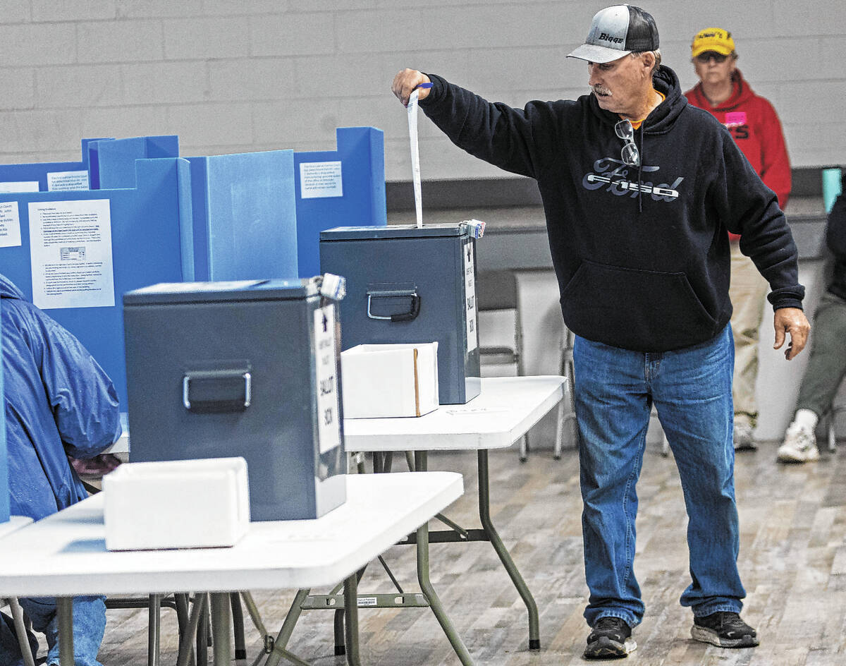 Nye County residents cast their ballots on Election Day at Bob Ruud Community Center in Pahrump ...