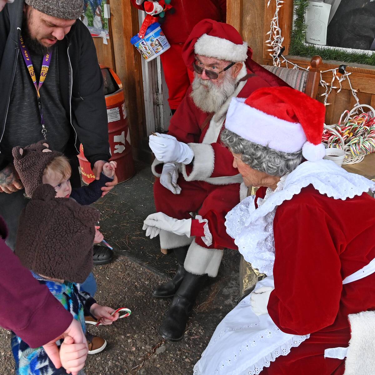 Richard Stephens/Special to the Pahrump Valley Times Santa and Mrs. Claus are Fred and Patti Su ...