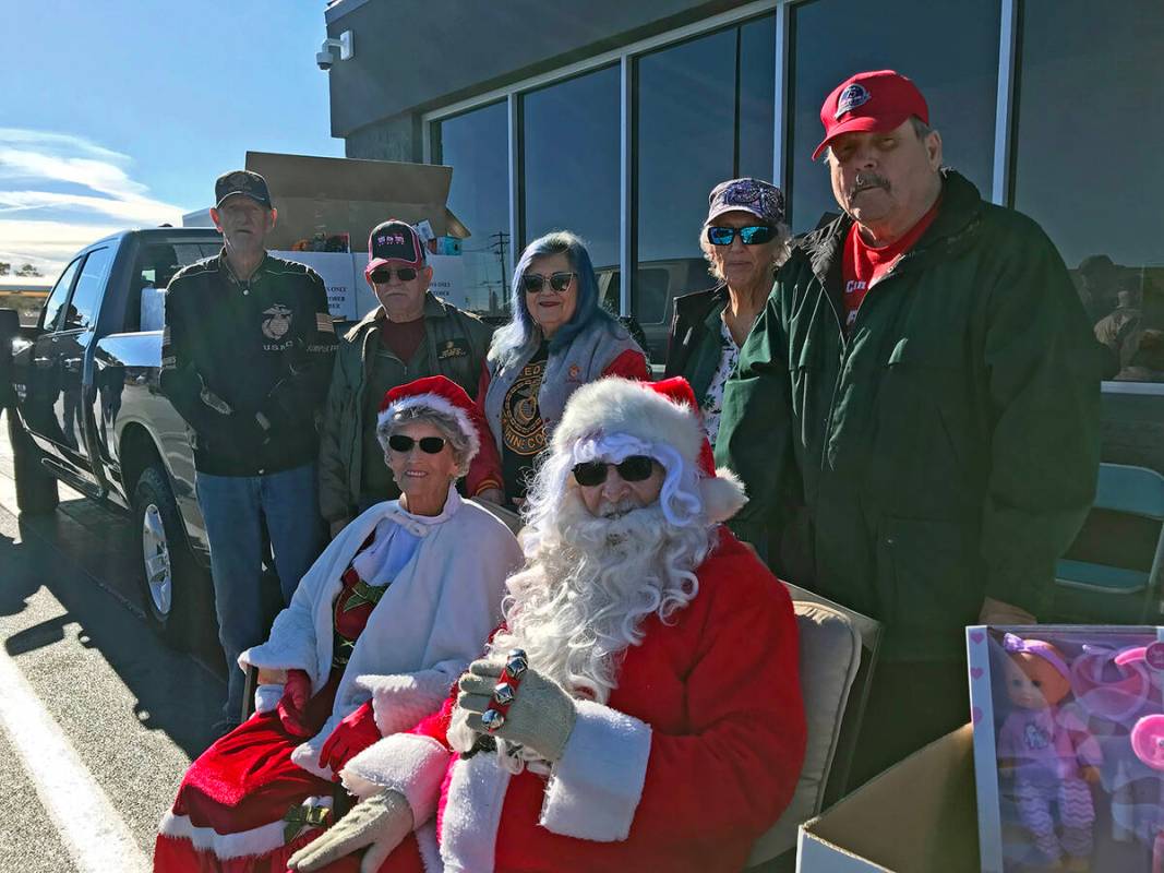 Robin Hebrock/Pahrump Valley Times Mike Elam, far right in the back row, is leading the local T ...