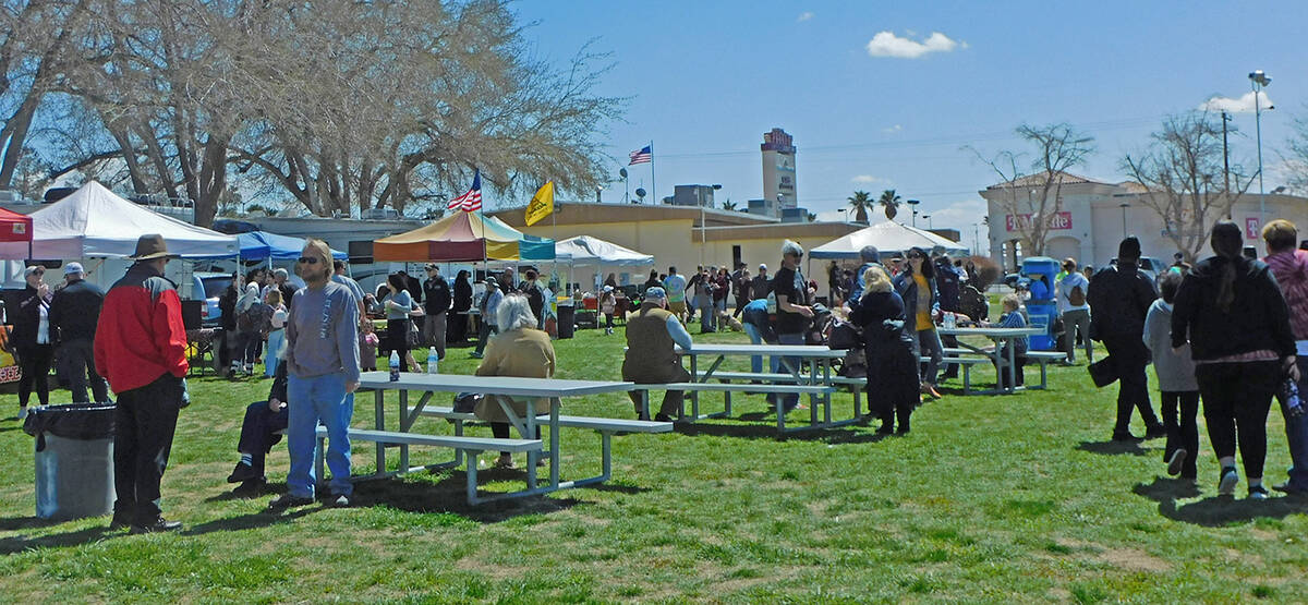 Robin Hebrock/Pahrump Valley Times Petrack Park was taken over by the sights and smells of a fo ...