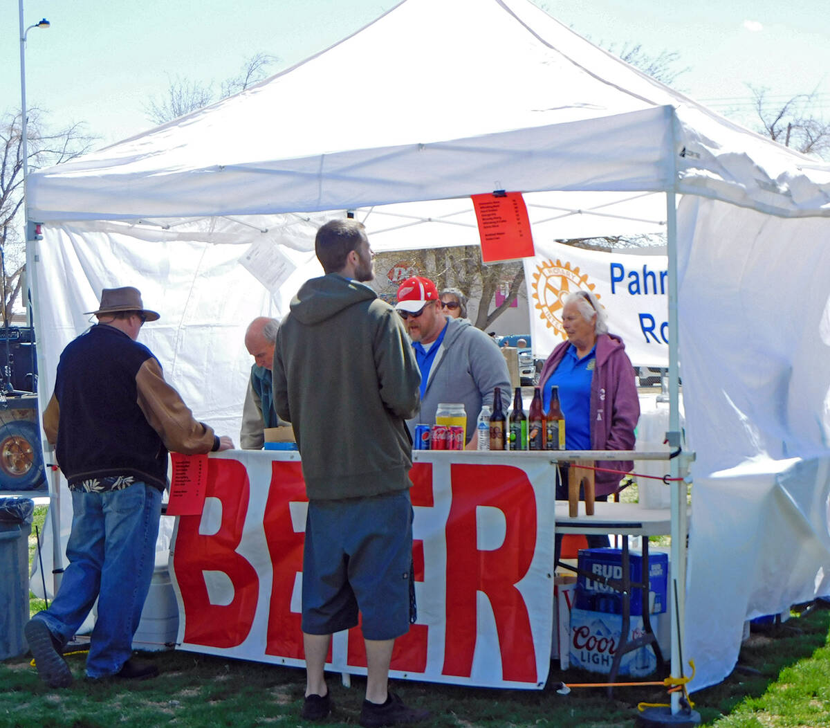 Robin Hebrock/Pahrump Valley Times The Pahrump Valley Rotary Club operated a beverage booth at ...