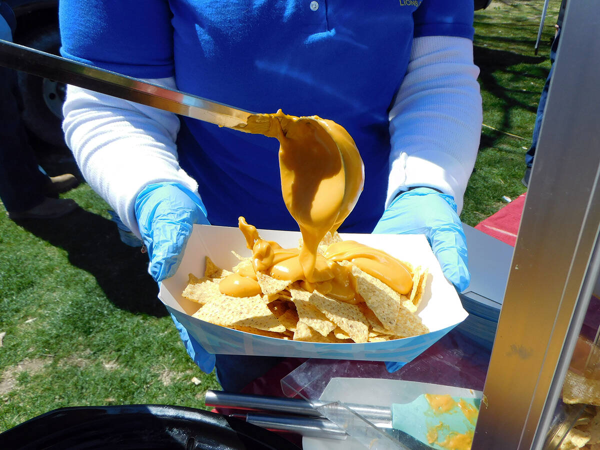Robin Hebrock/Pahrump Valley Times What better accompaniment for chili than nacho-cheese covere ...